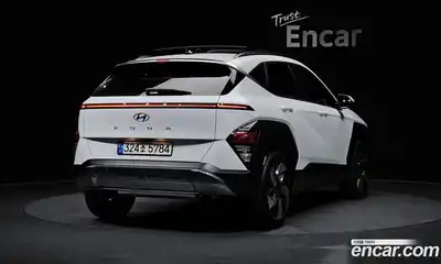 Hyundai Kona 2023 1.6 Автомат в Москве № 854280, миниатюра 2