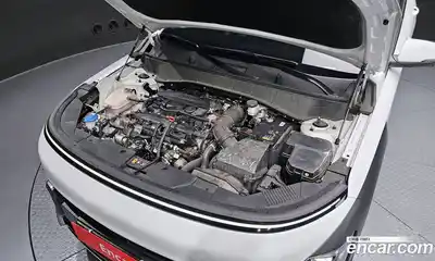 Hyundai Kona 2023 1.6 Автомат в Москве № 854280, миниатюра 6