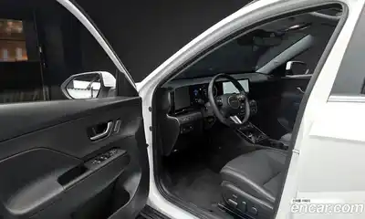 Hyundai Kona 2023 1.6 Автомат в Москве № 854280, миниатюра 10