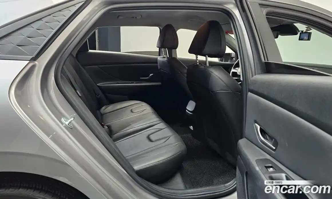 Hyundai Avante 2023 1.6 Автомат в Москве № 854402, фото 12