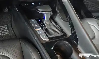 Hyundai Avante 2023 1.6 Автомат в Москве № 854402, миниатюра 9