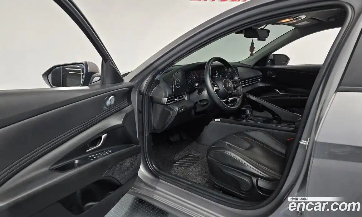 Hyundai Avante 2023 1.6 Автомат в Москве № 854402, фото 10