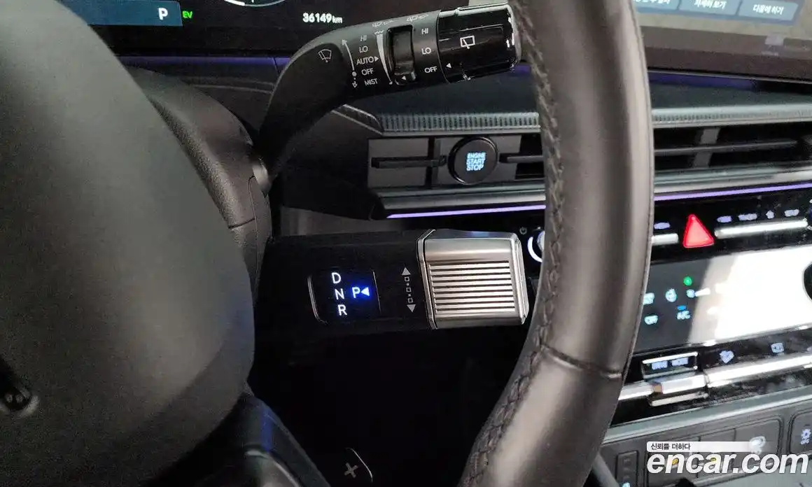 Hyundai Santa Fe 2023 1.6 Автомат в Москве № 854554, фото 9