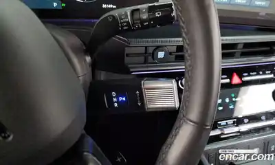 Hyundai Santa Fe 2023 1.6 Автомат в Москве № 854554, миниатюра 9