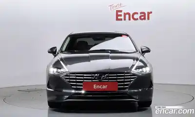 Hyundai Sonata 2023 2.0 Автомат в Москве № 854639, миниатюра 3