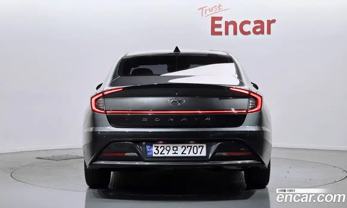 Hyundai Sonata 2023 2.0 Автомат в Москве № 854639, фото 4