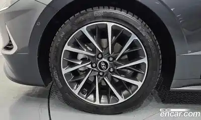 Hyundai Sonata 2023 2.0 Автомат в Москве № 854639, миниатюра 5