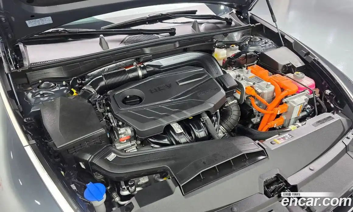 Hyundai Sonata 2023 2.0 Автомат в Москве № 854639, фото 6