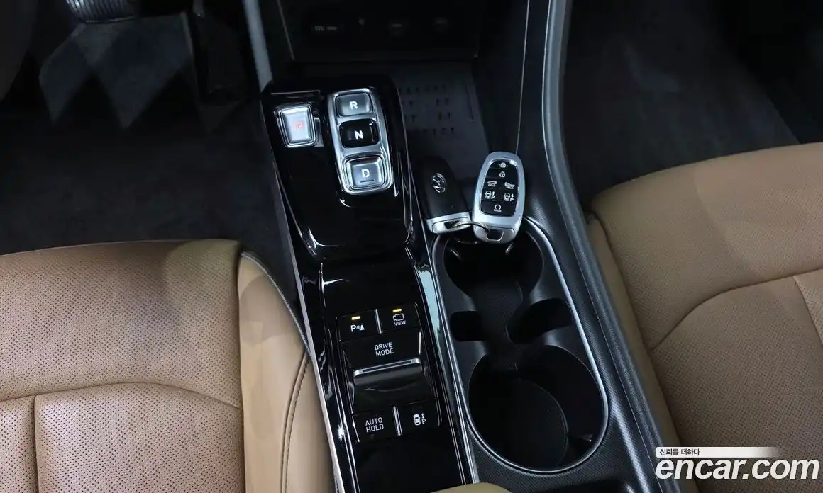 Hyundai Sonata 2023 2.0 Автомат в Москве № 854639, фото 9