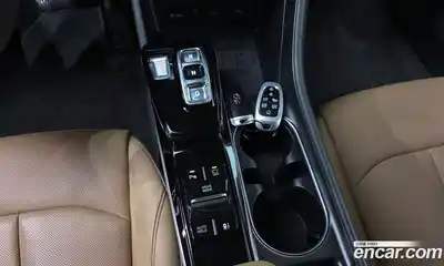 Hyundai Sonata 2023 2.0 Автомат в Москве № 854639, миниатюра 9