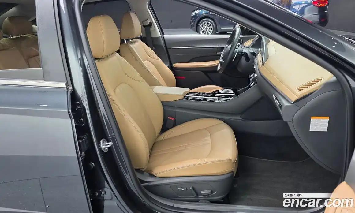 Hyundai Sonata 2023 2.0 Автомат в Москве № 854639, фото 10