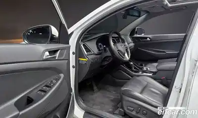 Hyundai Tucson 2016 2.0 гидро в Москве № 854694, миниатюра 9