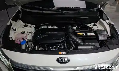 Kia Seltos 2021 1.6 Автомат в Москве № 854958, миниатюра 6