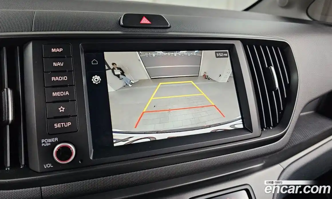 Kia Ray 2023 1.0 Автомат в Москве № 855321, фото 16