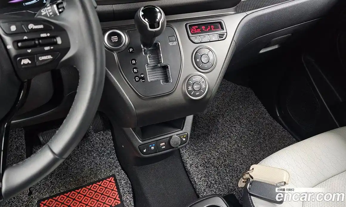 Kia Ray 2023 1.0 Автомат в Москве № 855321, фото 9