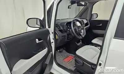 Kia Ray 2023 1.0 Автомат в Москве № 855321, миниатюра 10