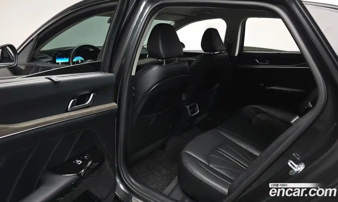 Kia K5 2021 1.6 Автомат в Москве № 855335, фото 10