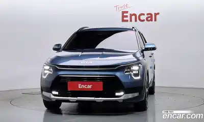 Kia Niro 2023 1.6 Автомат в Москве № 855360, миниатюра 3