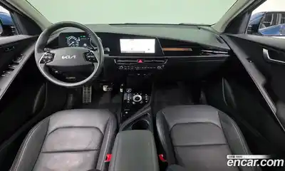 Kia Niro 2023 1.6 Автомат в Москве № 855360, миниатюра 7