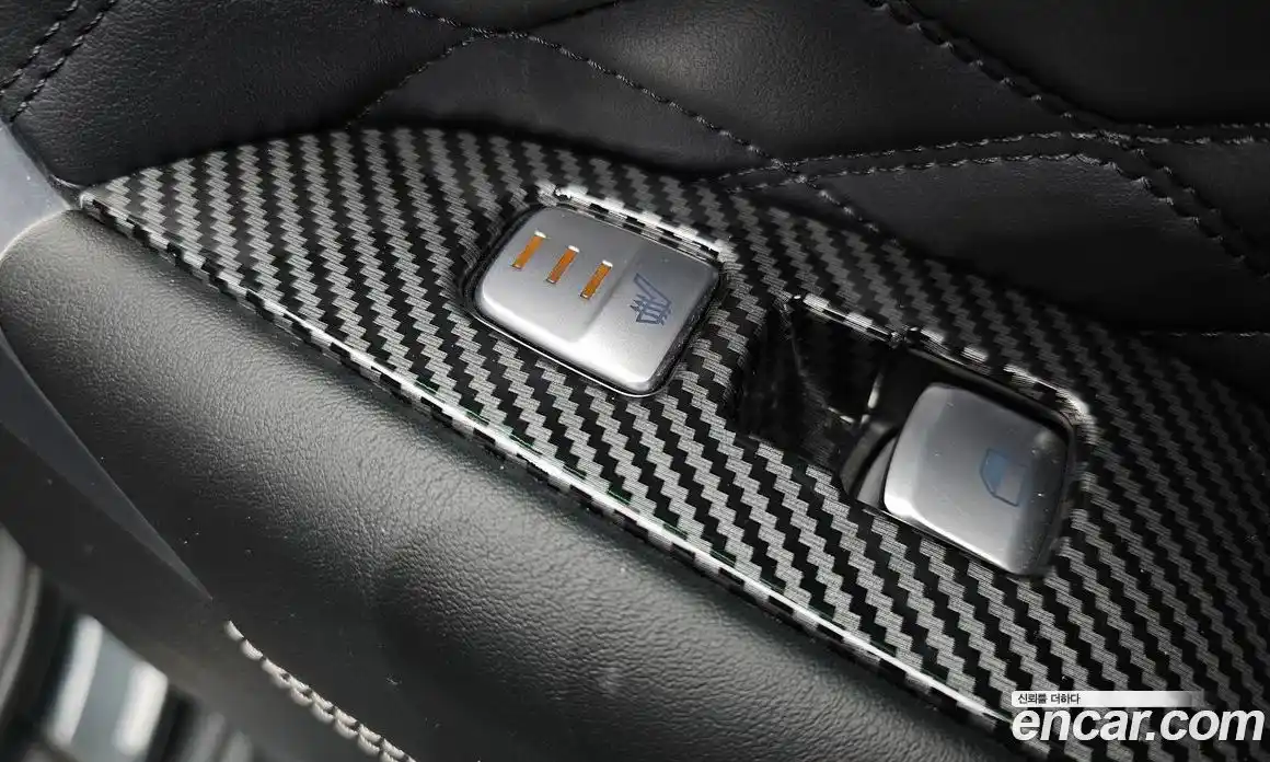 Genesis G70 2018 2.0 Классический в Москве № 855986, фото 18