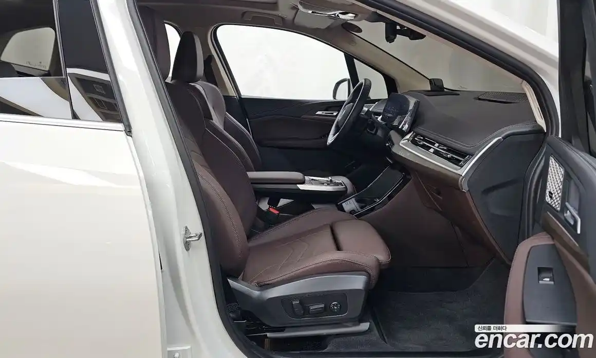 BMW 2-Series 2025 2.0 Автомат в Москве № 855996, фото 11