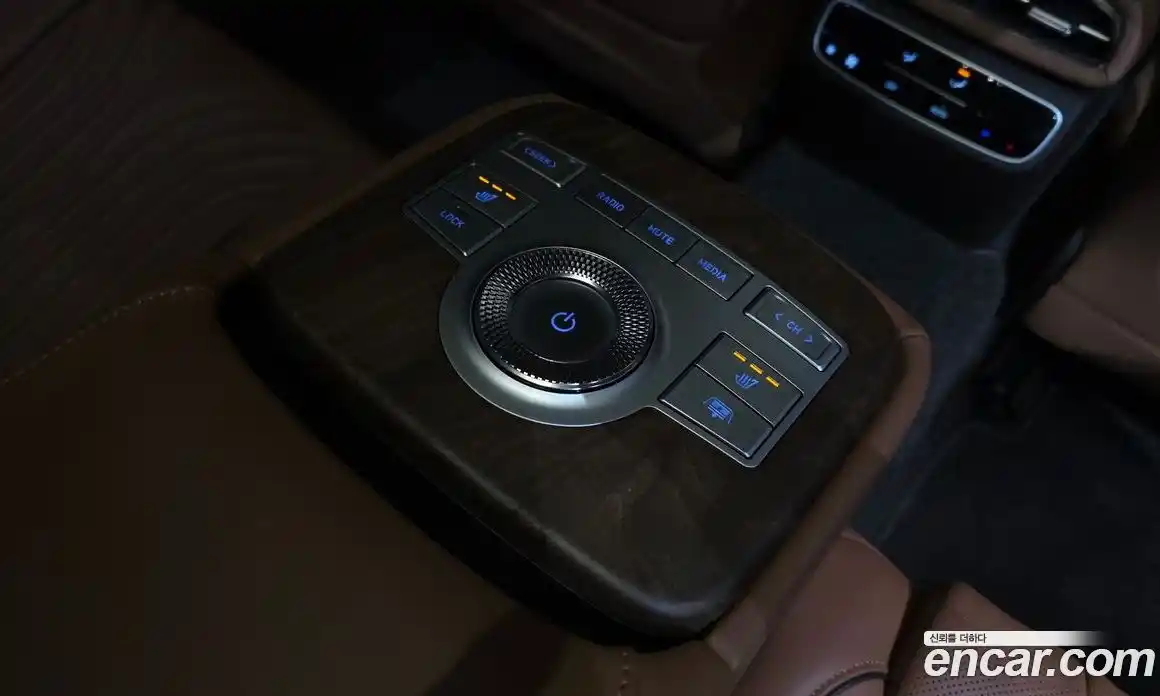 Genesis G80 2022 2.5 Автомат в Москве № 856089, фото 19