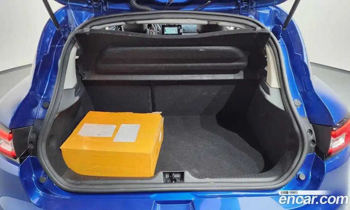 Renault Cilo 2018 1.5 Автомат в Москве № 856094, фото 20