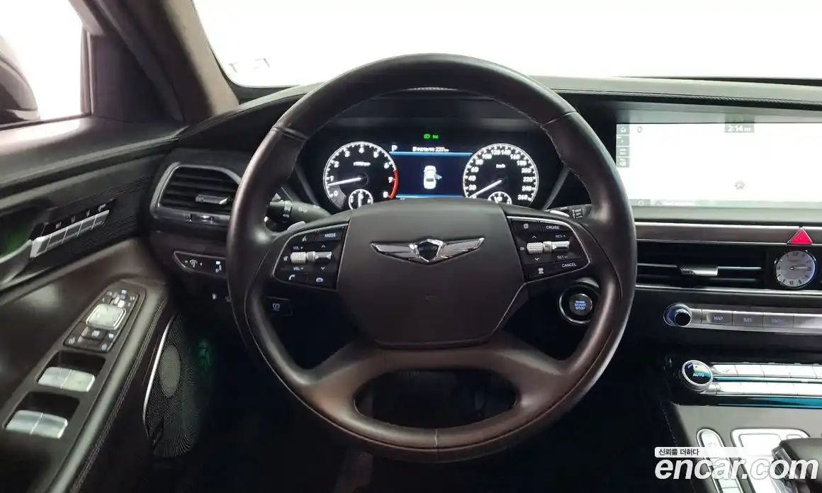 Genesis G90 2019 5.0 Автомат в Москве № 856117, фото 13