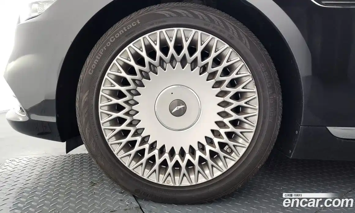 Genesis G90 2019 5.0 Автомат в Москве № 856117, фото 5