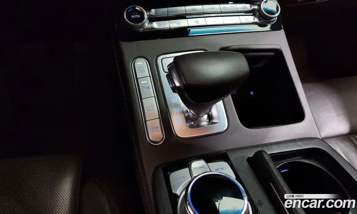 Genesis G90 2019 5.0 Автомат в Москве № 856117, фото 9