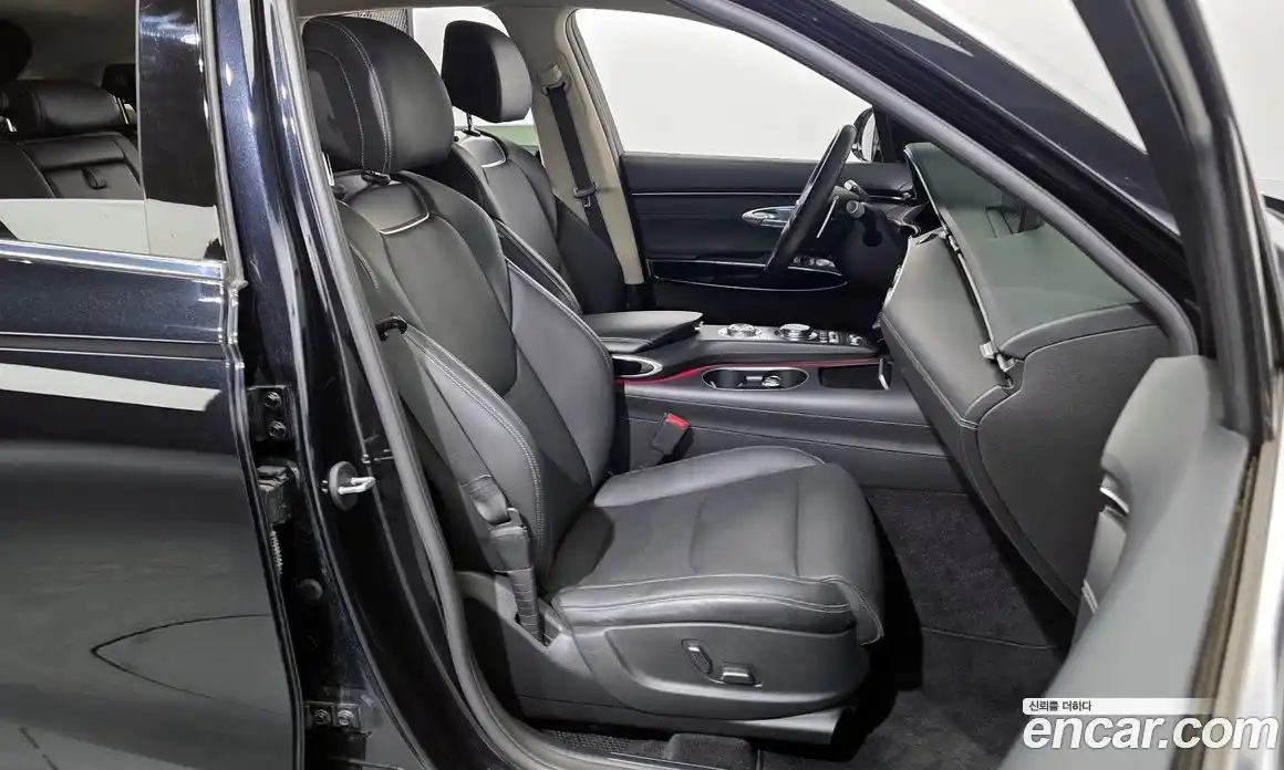 Genesis GV70 2021 2.5 Автомат в Москве № 856183, фото 12