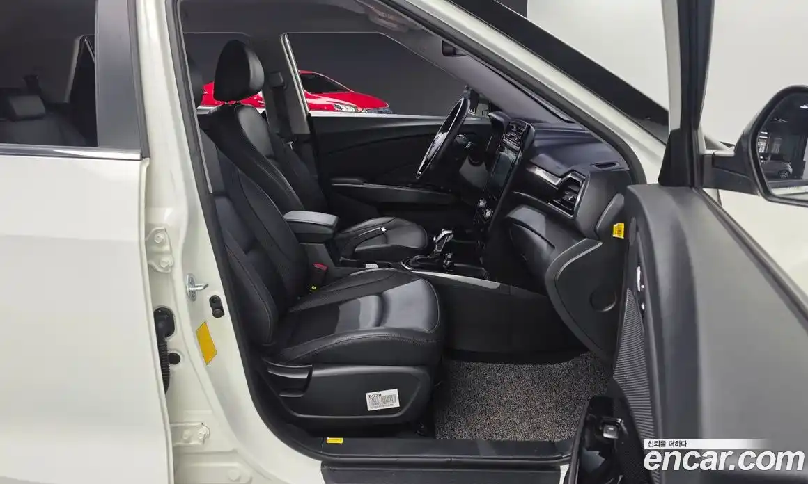 SsangYong TIBOLI 2019 1.5 Автомат в Москве № 856488, фото 12