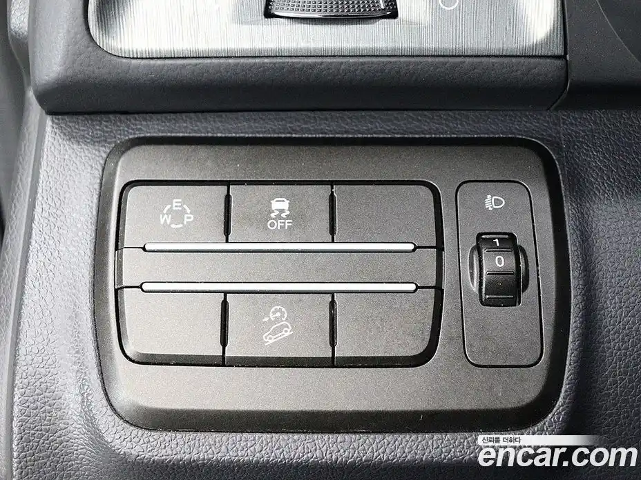 SsangYong TIBOLI 2019 1.6 Автомат в Москве № 856680, фото 12