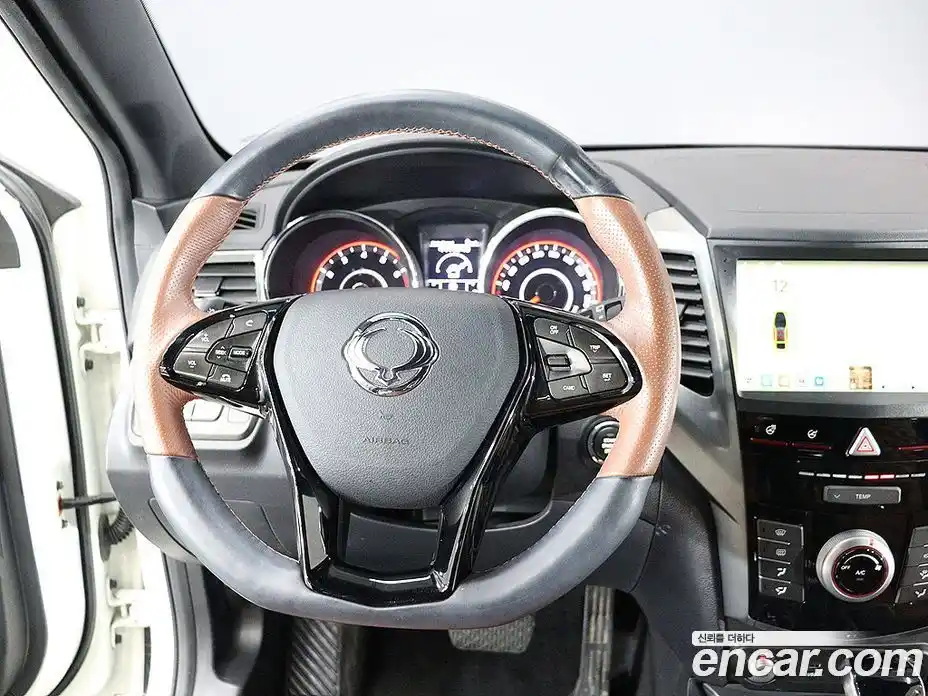 SsangYong TIBOLI 2019 1.6 Автомат в Москве № 856680, фото 15