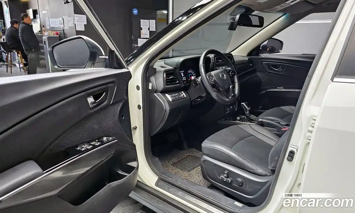 SsangYong TIBOLI 2019 1.5 Автомат в Москве № 856729, фото 11