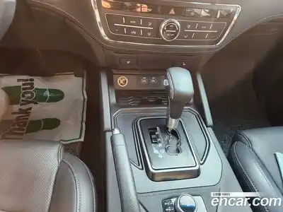 SsangYong Rexton 2022 2.2 Автомат в Москве № 856944, миниатюра 9