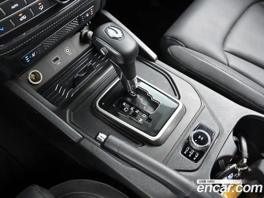 SsangYong Rexton 2019 2.2 Автомат в Москве № 857201, фото 9