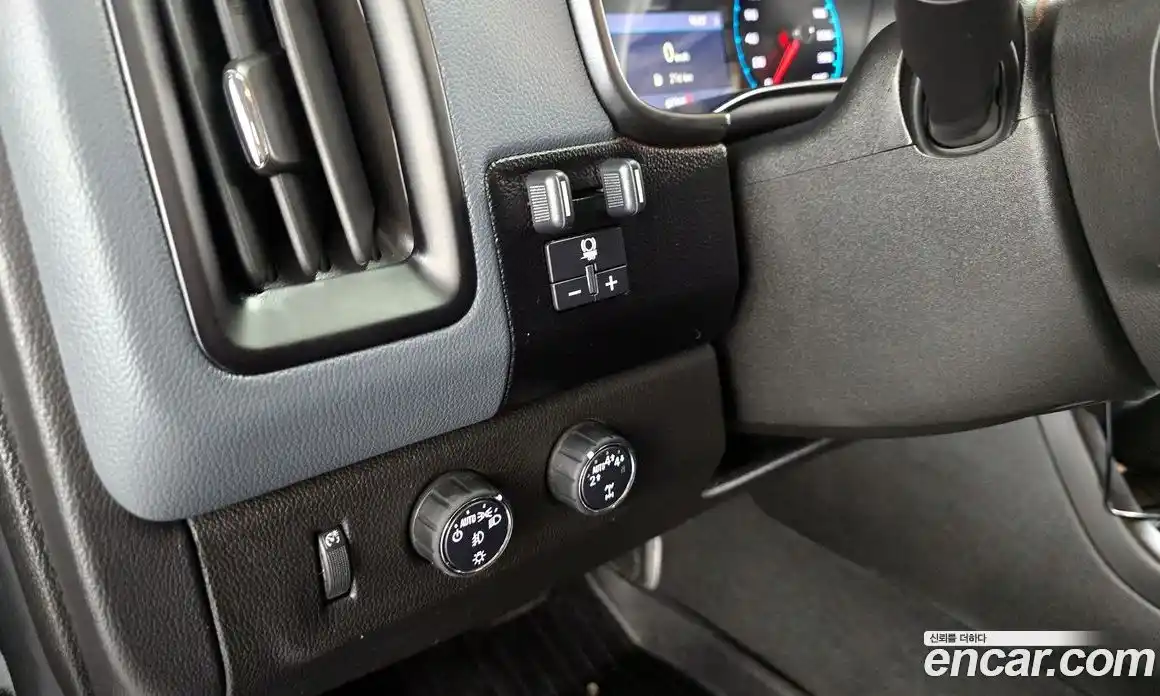 Chevrolet Colorado 2021 3.6 гидро в Москве № 857359, фото 18