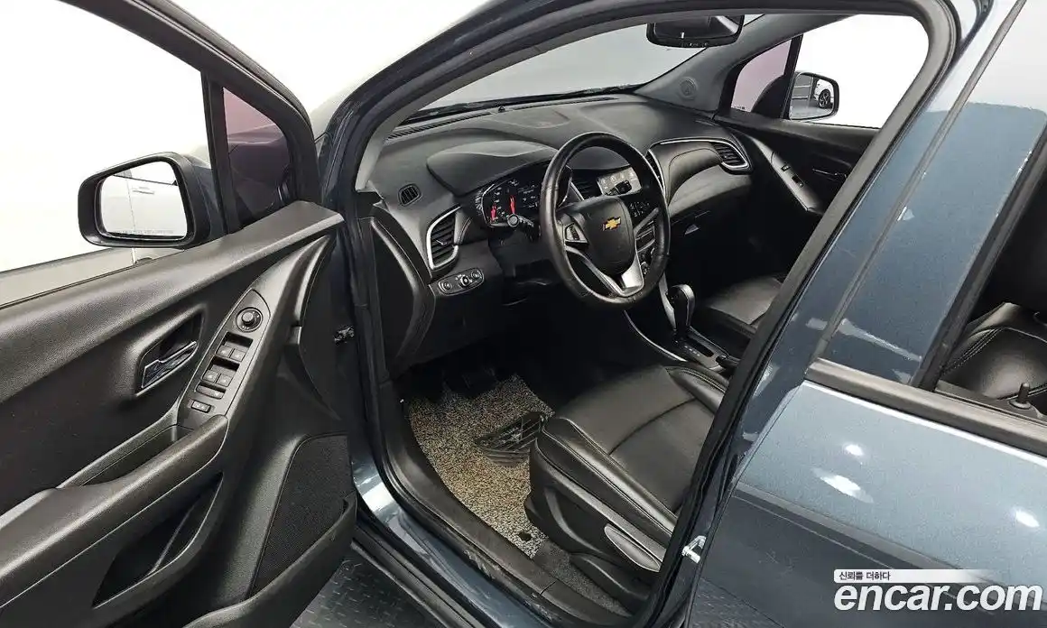 Chevrolet Trax 2020 1.4 Автомат в Москве № 857417, фото 11
