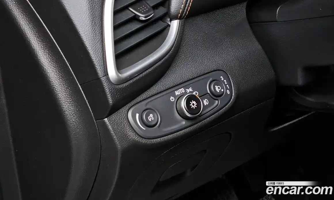 Chevrolet Trax 2020 1.4 Автомат в Москве № 857417, фото 14