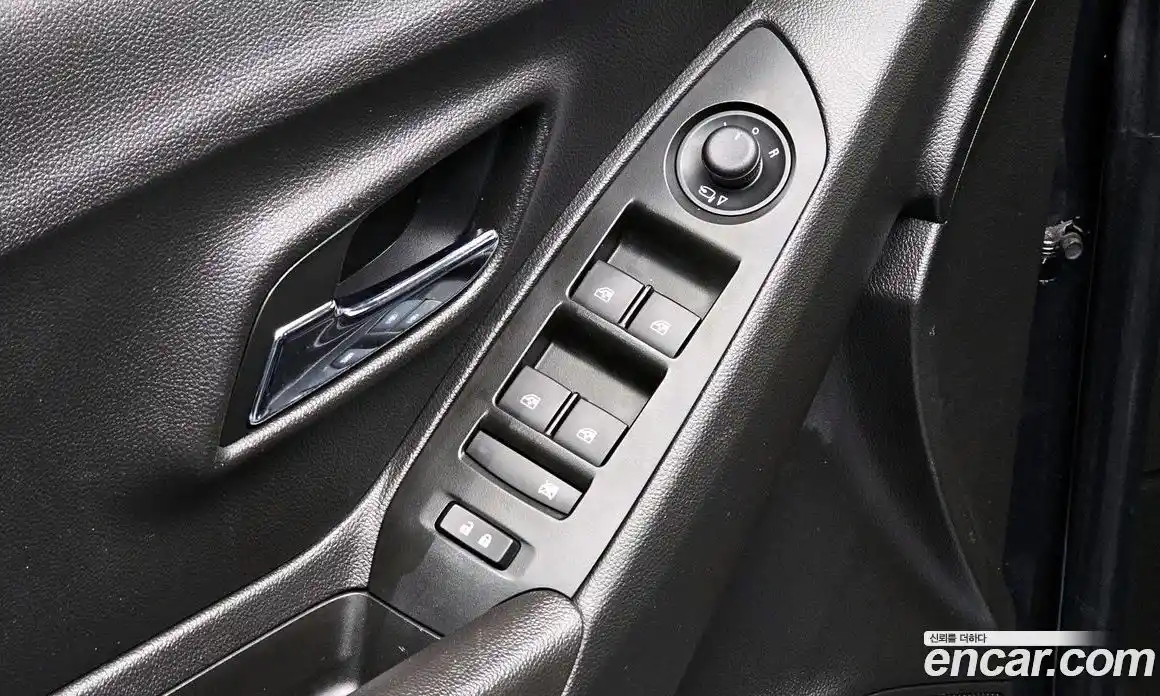 Chevrolet Trax 2020 1.4 Автомат в Москве № 857417, фото 17