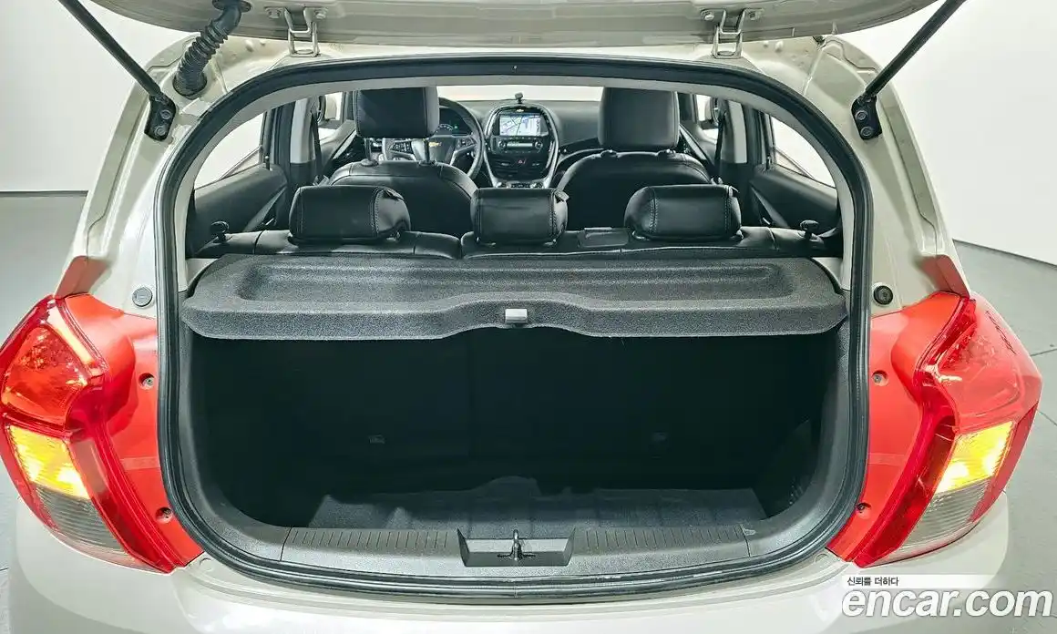 Chevrolet Spark 2018 1.0 Автомат в Москве № 857452, фото 20