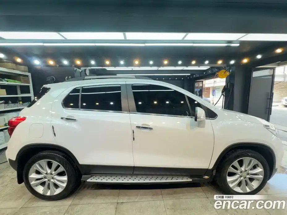 Chevrolet Trax 2018 1.6 Автомат в Москве № 857817, фото 7