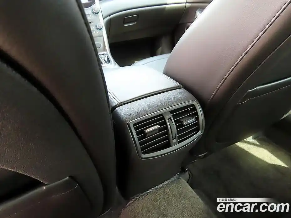 Chevrolet Malibu 2015 2.0 Автомат в Москве № 857903, фото 17