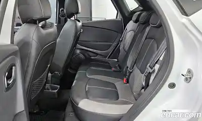 Renault QM3 2017 1.5 Автомат в Москве № 858154, миниатюра 12