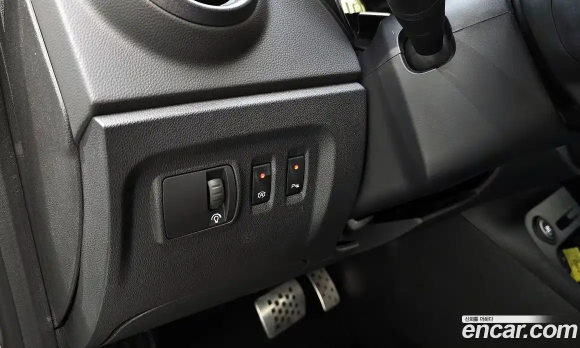 Renault QM3 2017 1.5 Автомат в Москве № 858154, фото 17