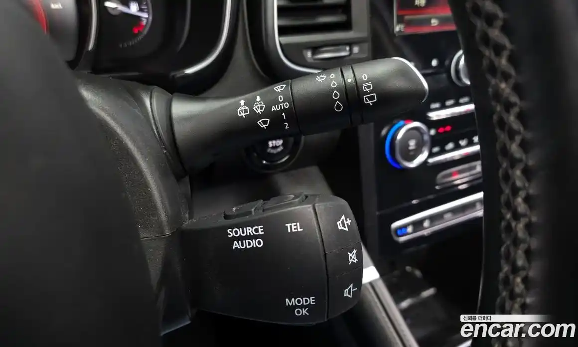 Renault QM6 2016 2.0 Автомат в Москве № 858254, фото 16