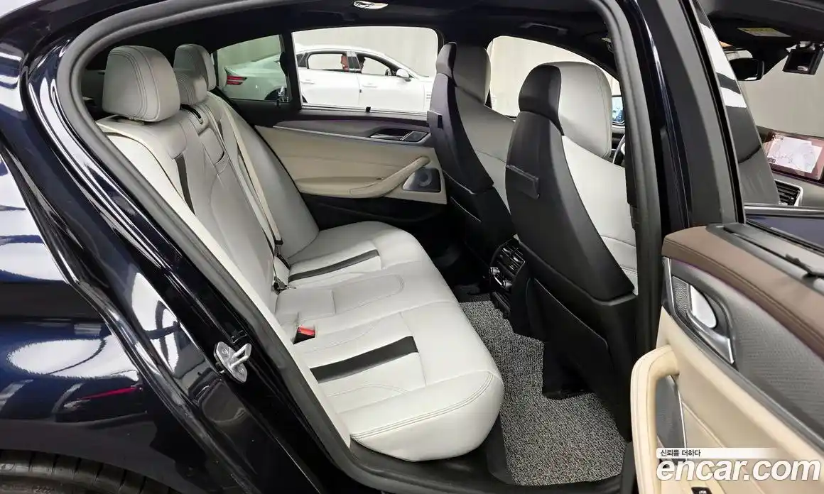 BMW 5-Series 2019 3.0 Автомат в Москве № 858777, фото 12