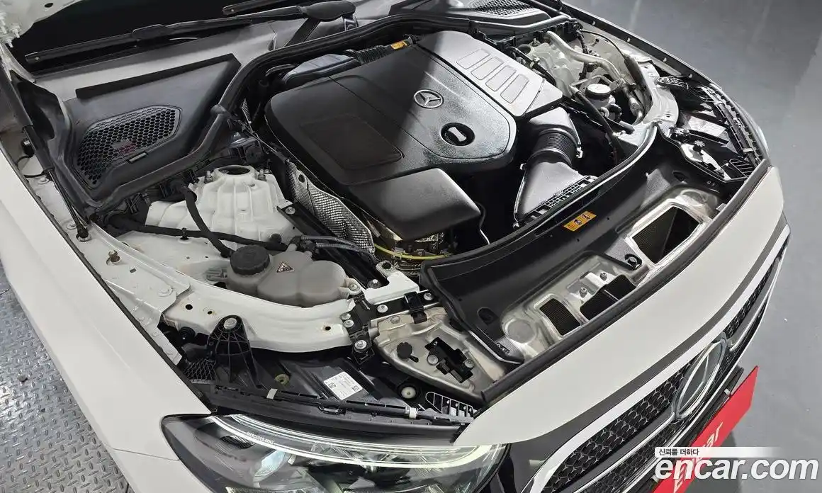 Mercedes-Benz E-Class 2024 2.0 Автомат в Москве № 859014, фото 6