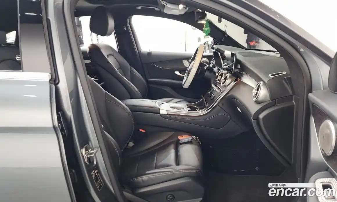 Mercedes-Benz GLC-Class 2020 2.0 Автомат в Москве № 859459, фото 11